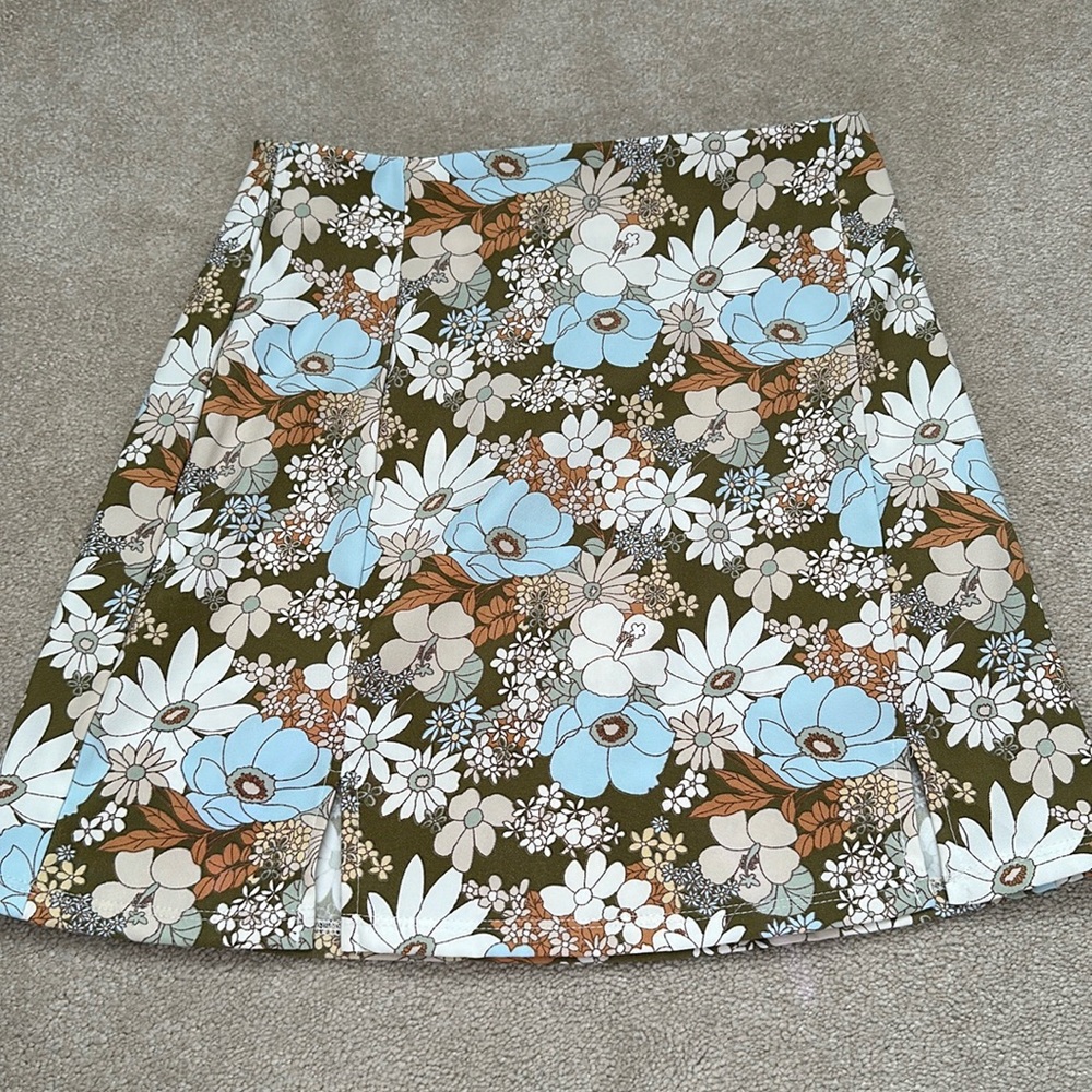 Altar’d State skirt